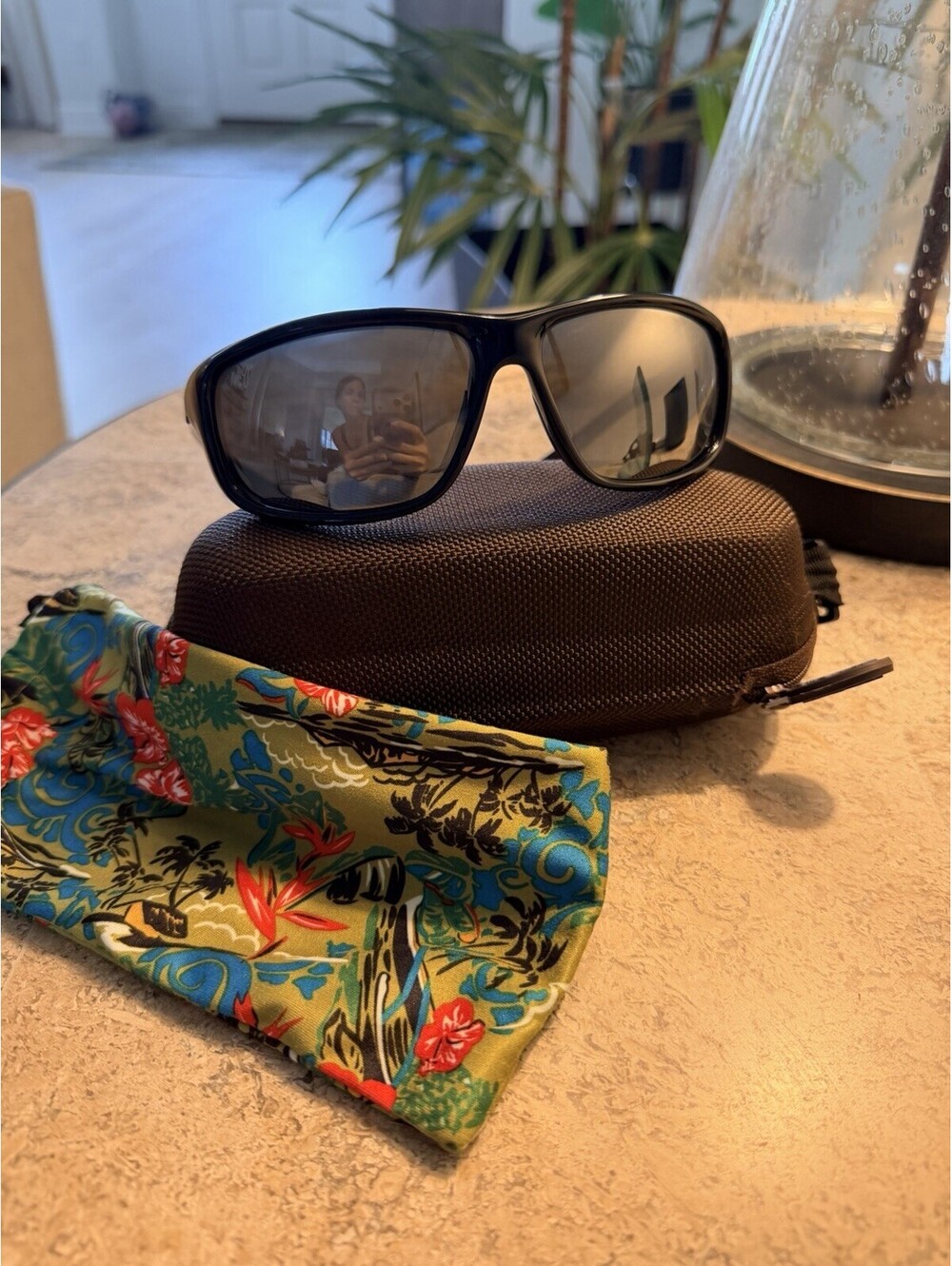 Maui Jim Spartan Reef MJ 278-02 Men’s Sunglasses Brown Wrap Polarized Lens Case